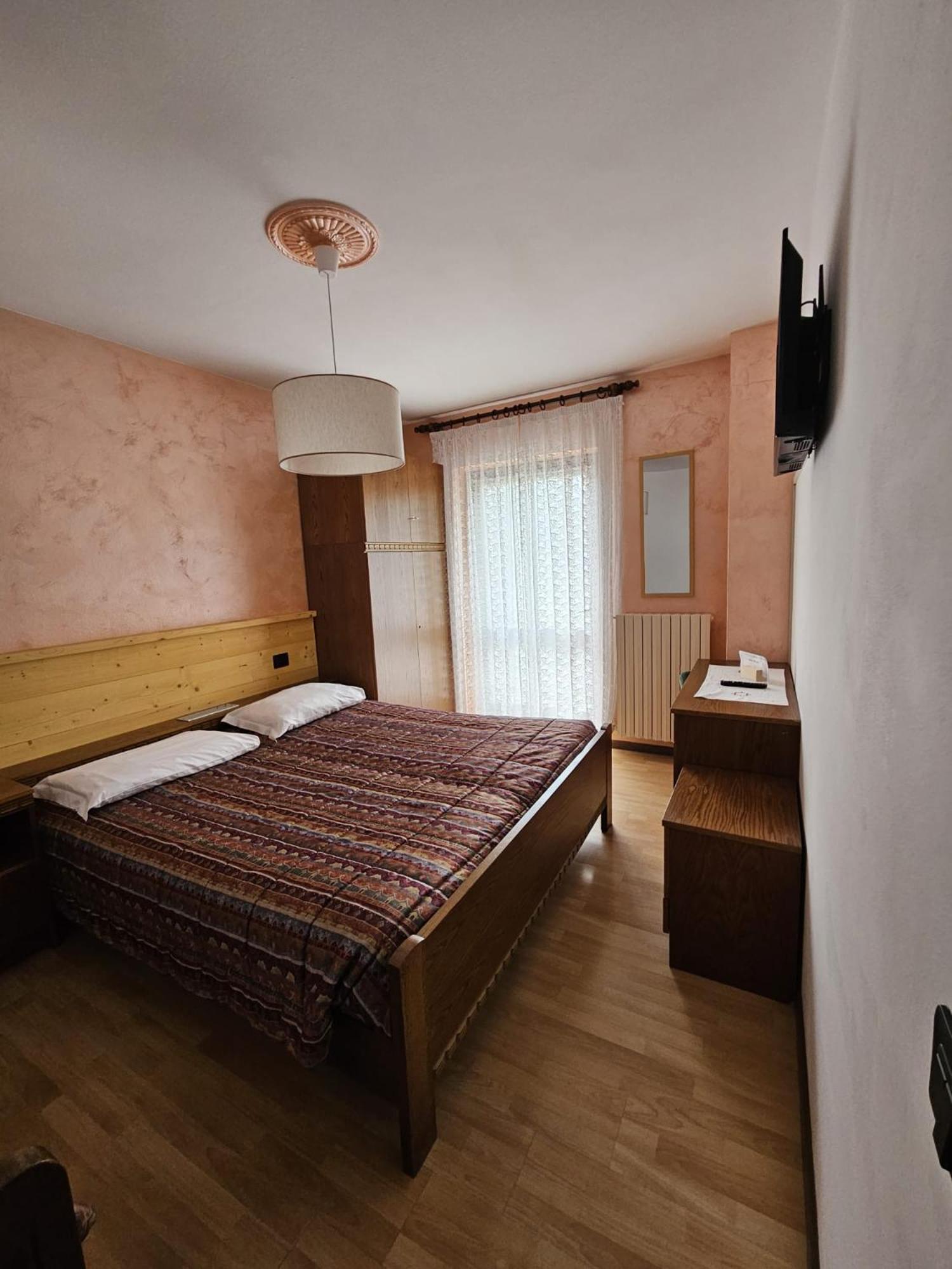 Hotel Miravalle Imer المظهر الخارجي الصورة